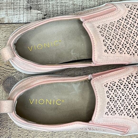 Vionic Kimmie Perf Slip On Shoes Pink Suede Sneaker SZ 9 - Picture 8 of 9
